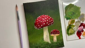 How to Paint a Mushroom With Acrylics