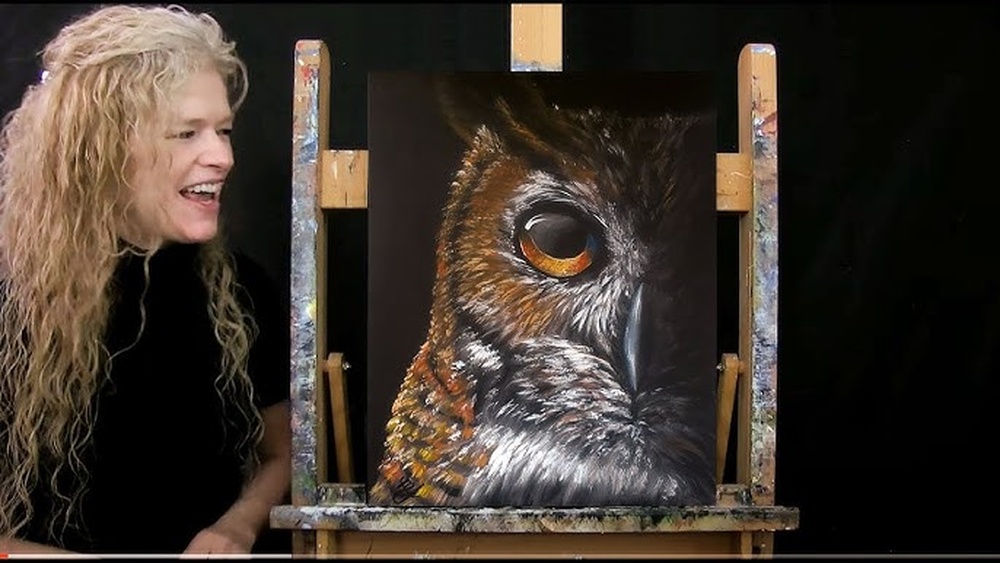 How to Paint an Owl With Acrylic Paint